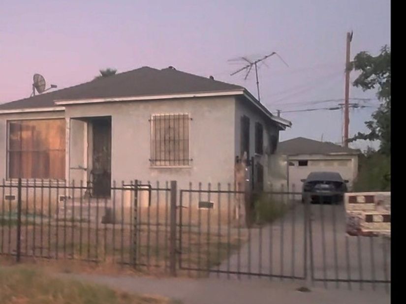 10414 Juniper, Los Angeles CA 90002