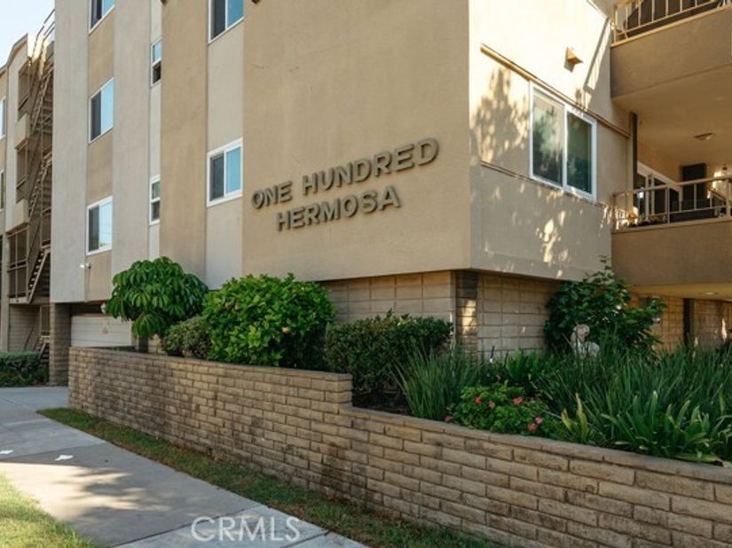100 Hermosa 2B, Long Beach CA 90802