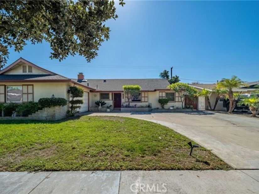 2650 E Sycamore, Anaheim CA 92806