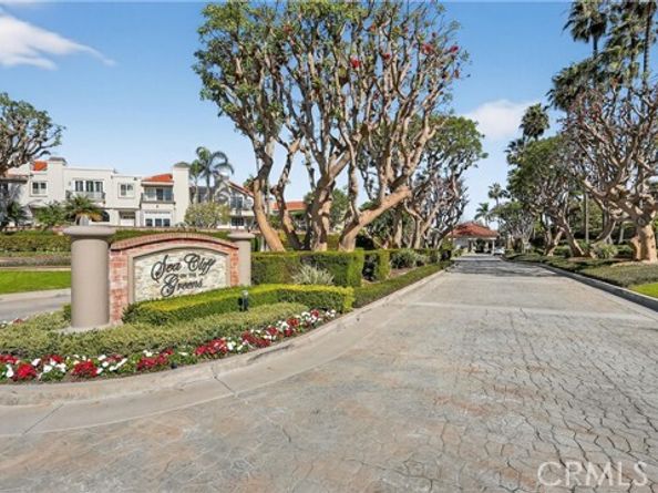 19282 Torreypines, Huntington Beach CA 92648