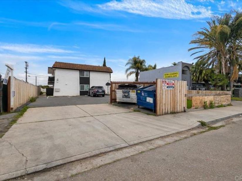 311 Zenith Street, Chula Vista CA 91911