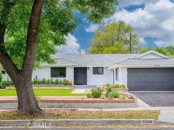 11555 Collett Ave