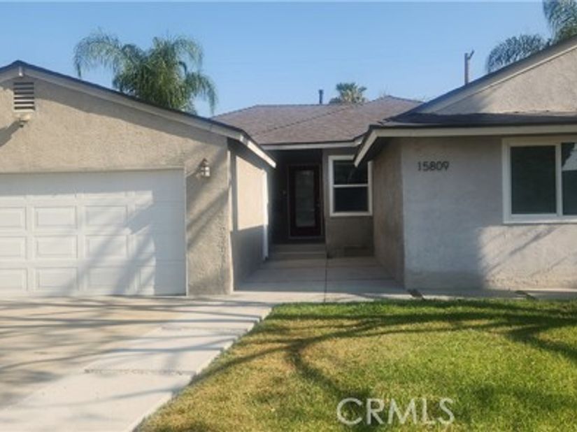 15809 Kingsbury Street, Granada Hills (los Angeles) CA 91344