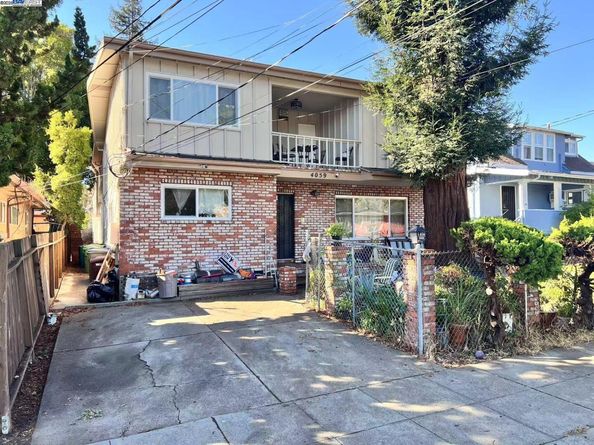 4059 Allendale Ave, Oakland CA 94619