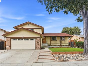 2141 Bliss Ave