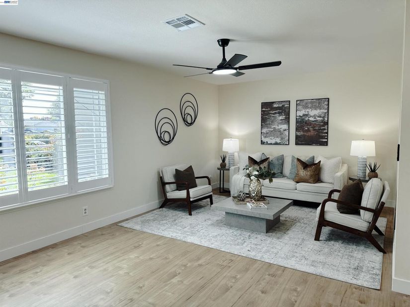 4242 Lunar Way, Union City CA 94587