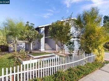 2225 Sierra Ct