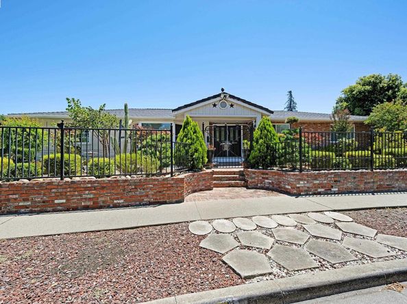 1742 Mendocino Dr, Concord CA 94521