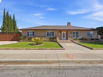38048 Palmer Dr