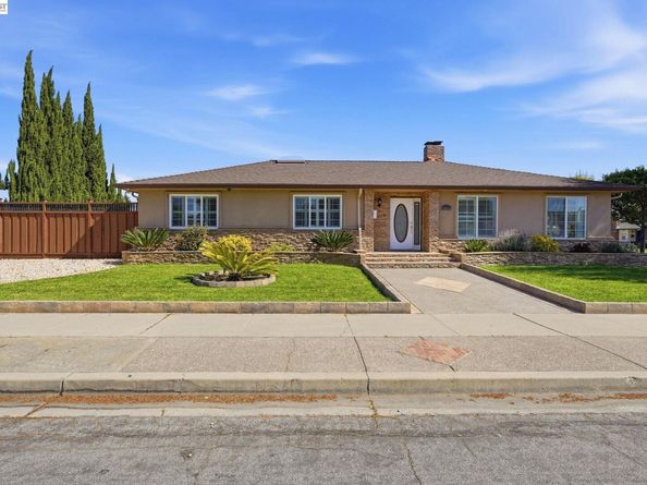 38048 Palmer Dr, Fremont CA 94536