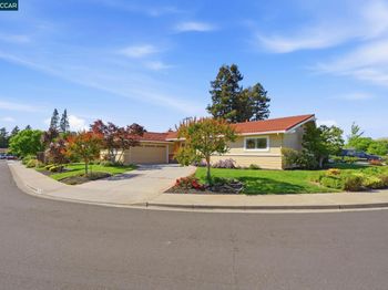 1525 American Beauty Dr