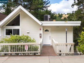126 Ascot Ct