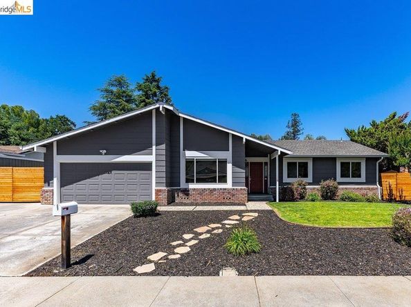 608 W Myrick Ct, Clayton CA 94517
