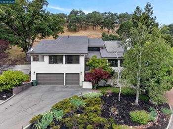 58 Saddle Rd.