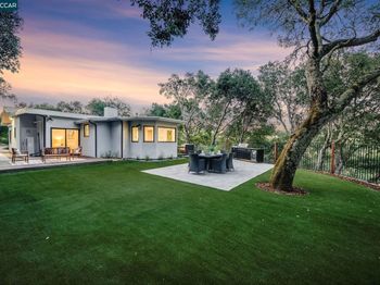 233 Melody Ln
