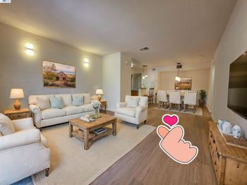 287 E Warren Ave