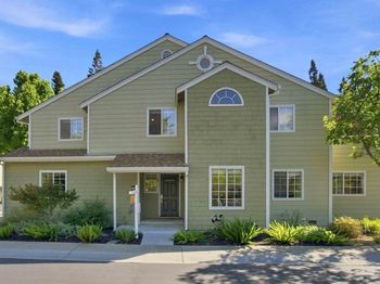 201 Ada Ave