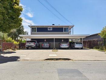 2318 Lowell Avenue