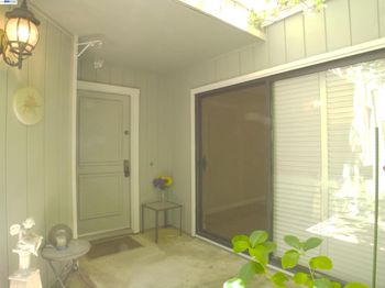 5214 5214 Riverdale Ct