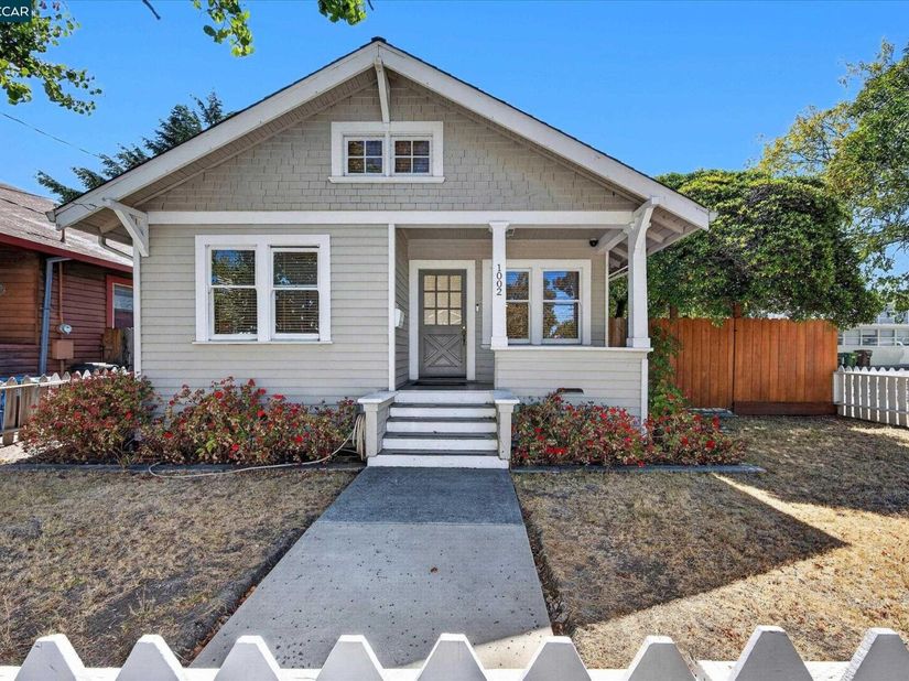 1002 Warren St, Martinez CA 94553