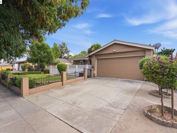 364 Blossom Hill Rd