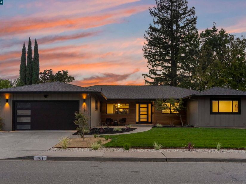 161 Wiget Ln, Walnut Creek CA 94598