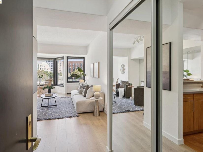6363 Christie Avenue 225, Emeryville CA 94608