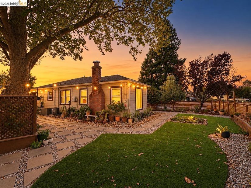 21367 Rizzo Ave, Castro Valley CA 94546
