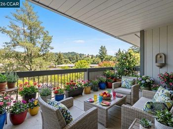 2091 Ascot Dr.