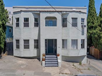 74 Pearl St