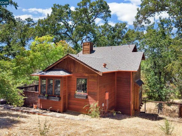 890 Holly Hill Dr, Walnut Creek CA 94596