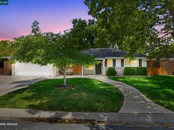 166 Cynthia Dr