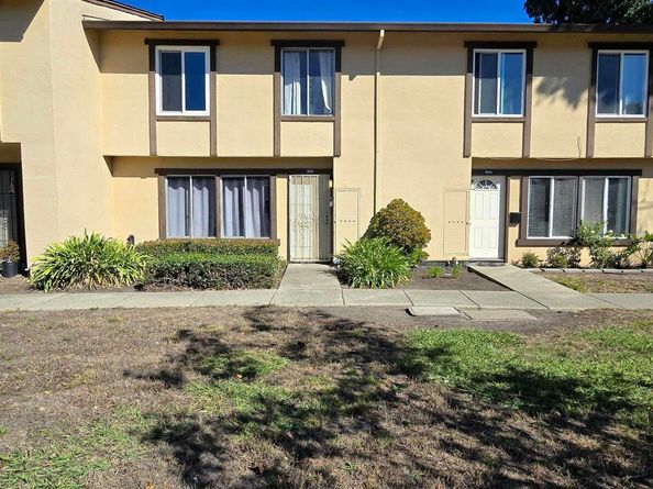 2452 Oliver Dr, Hayward CA 94545