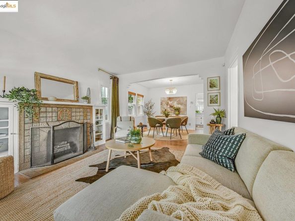 5925 Outlook Ave, Oakland CA 94605