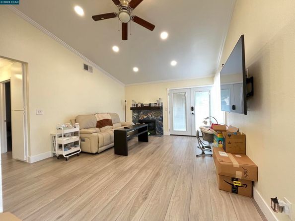 120 Bonita Ct, Rodeo CA 94572