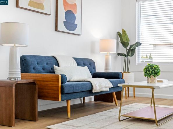 1535 38Th Ave, Oakland CA 94601