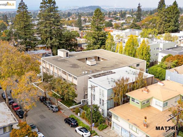 2477 Virginia ST, Berkeley CA 94709
