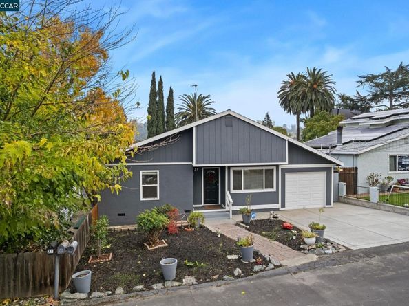 31 Adelaide Dr, Martinez CA 94553