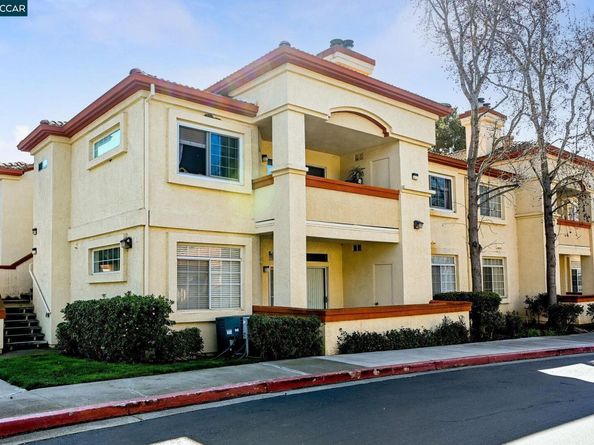 6979 Dublin Meadows St A, Dublin CA 94568