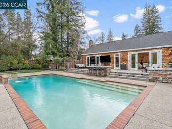 22 Calle Del Casarillo