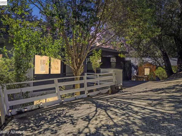 6956 Sayre Drive, Oakland CA 94611