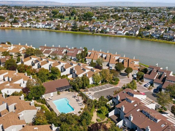 3415 La Selva St, San Mateo CA 94403