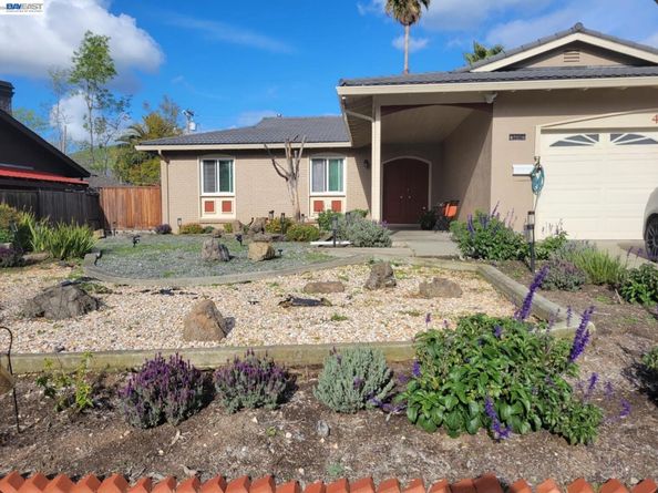 42170 Camino Santa Barbara, Fremont CA 94539