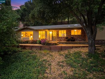 6 Lucille Way