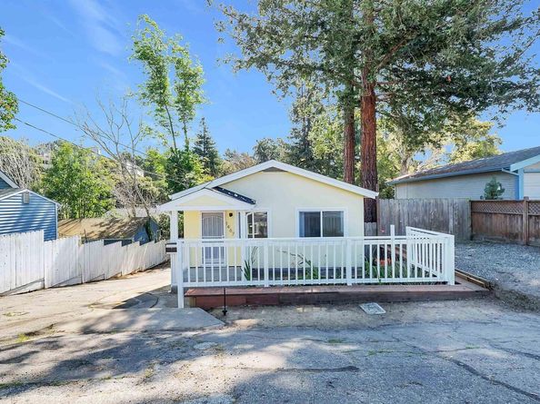 1467 Clay St, Hayward CA 94541