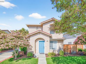 1557 Hermocilla Way