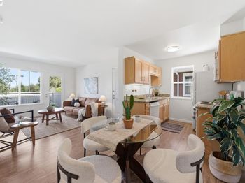 22 Marina Lakes Dr