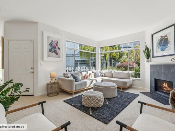 319 Commodore DR, Richmond CA 94804