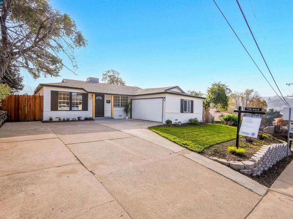 2412 Alamo St, Pinole CA 94564