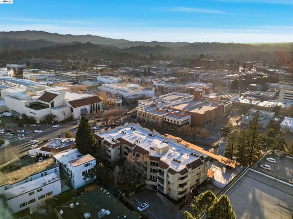 1201 Alta Vista Dr 203, Walnut Creek CA 94596